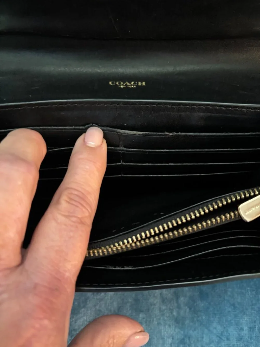 Coach "Swagger" Wallet in Python - Picture 5 of 8